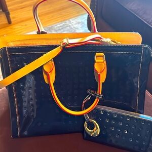 ARCADIA PATENT LEATHER LARGE SATCHEL HANDBAG PURSE - Navy/Tan Trim